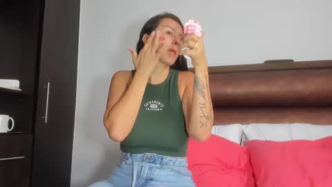 sweet1004 online show from 10/23/25, 12:15