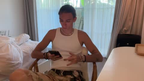 Snapshot of sweet19sammy chatting on 06/04/26, 06:41 Sammy online show from 06/04/26, 06:41