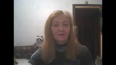 sweet4blonde609 online show from 11/14/25, 10:58