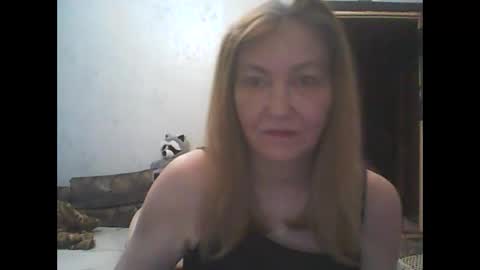 sweet4blonde67 online show from 11/25/25, 08:36