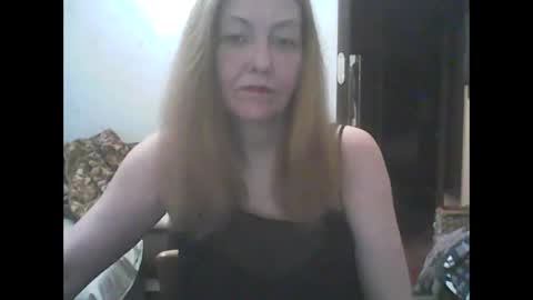 sweet4blonde67 online show from 12/03/25, 12:14