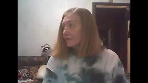 sweet4blonde67 online show from 04/26/26, 12:47