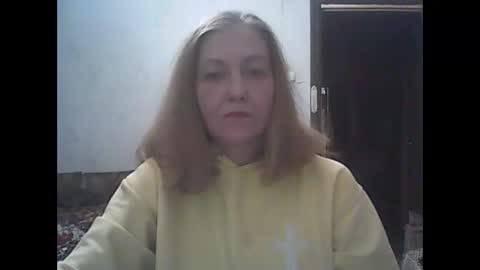 sweet4blonde67 online show from 05/07/26, 06:57