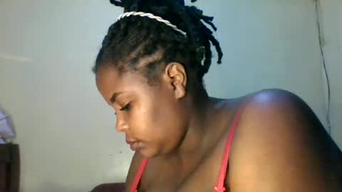 sweet52537 online show from 02/14/25, 12:47