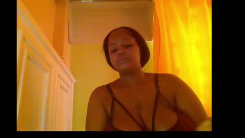 Snapshot of sweet52537 chatting on 11/29/25, 10:51 sweet52537 online show from 11/29/25, 10:51