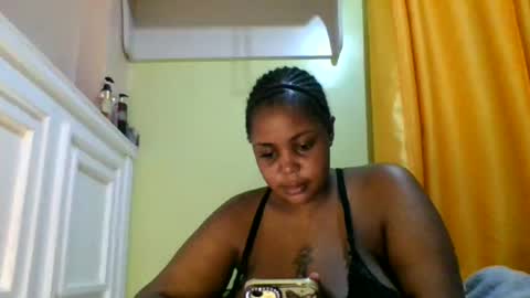 Snapshot of sweet52537 chatting on 03/18/26, 06:22 sweet52537 online show from 03/18/26, 06:22