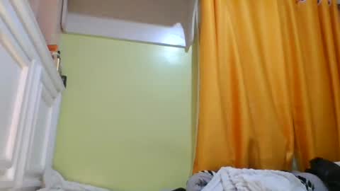 Snapshot of sweet52537 chatting on 04/19/26, 05:34 sweet52537 online show from 04/19/26, 05:34