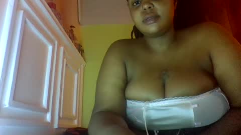 Snapshot of sweet52537 chatting on 07/21/26, 04:26 sweet52537 online show from 07/21/26, 04:26