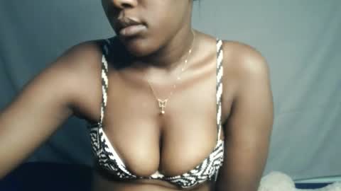 Snapshot of sweet69berry chatting on 12/14/25, 07:14 sweet69berry online show from 12/14/25, 07:14