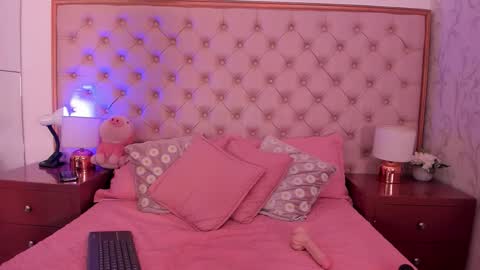 Abby online show from 10/30/25, 02:57