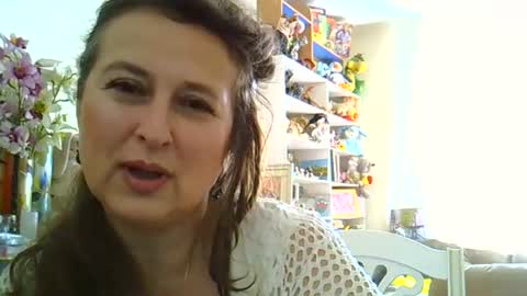Snapshot of sweet__july chatting on 06/23/26, 09:18 sweet__july online show from 06/23/26, 09:18
