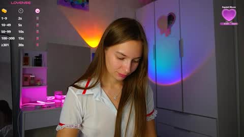 kitty online show from 09/14/25, 03:11