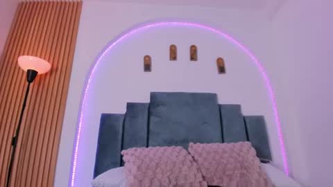 Snapshot of sweet__mel_ chatting on 06/12/26, 11:09 sweet__mel_ online show from 06/12/26, 11:09