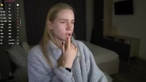 Michelle online show from 11/24/25, 09:03