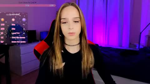 Snapshot of sweet_ali3s chatting on 09/24/25, 05:16 Call me Alis online show from 09/24/25, 05:16