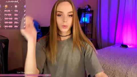 Snapshot of sweet_ali3s chatting on 10/20/25, 03:56 Call me Alis online show from 10/20/25, 03:56