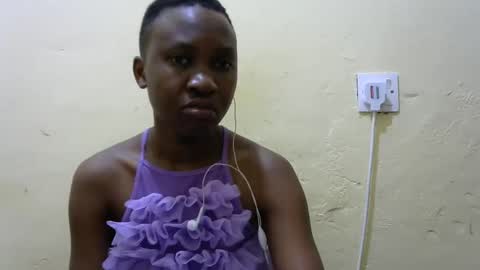 Silvia online show from 11/22/25, 09:41