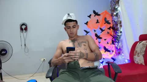 sweet_angel25 online show from 10/17/25, 11:07