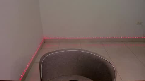 Anie online show from 01/04/25, 10:49