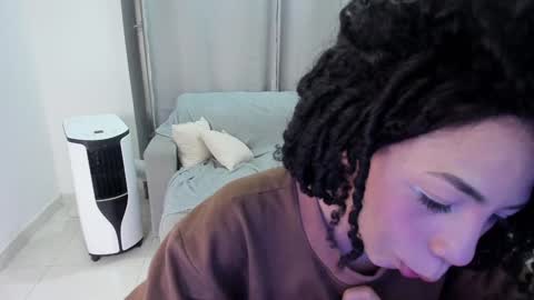 Anie online show from 02/03/25, 07:40