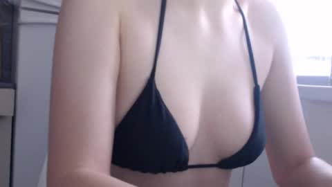 Snapshot of sweet_baby_kate chatting on 11/24/25, 08:25 Kate and Erica online show from 11/24/25, 08:25