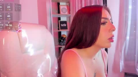 Snapshot of sweet_bellaa_ chatting on 06/07/26, 04:49 Bella online show from 06/07/26, 04:49