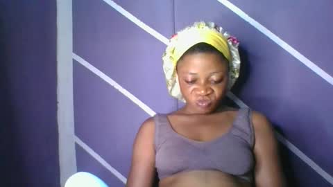 baby girl online show from 10/27/25, 11:14