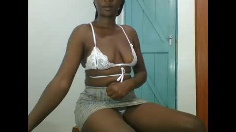 bella online show from 01/07/25, 03:46