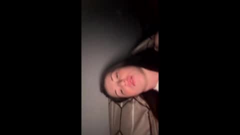 Snapshot of sweet_bun__ chatting on 11/20/25, 09:25 Christina online show from 11/20/25, 09:25