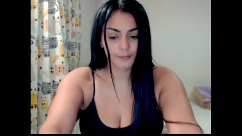 Snapshot of sweet_bunnyxx chatting on 06/17/26, 02:58 dulce online show from 06/17/26, 02:58