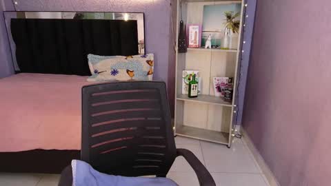 Candy online show from 10/22/25, 02:39