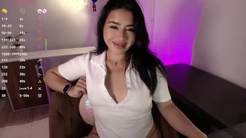 Camila online show from 05/27/26, 02:19