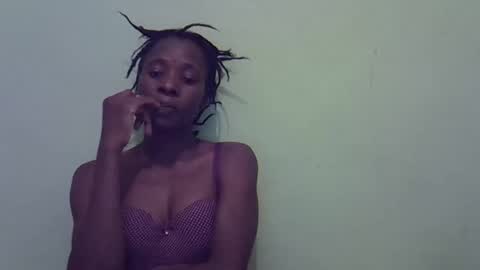 sweet_candie01 online show from 11/21/25, 02:38