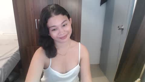 sweet_cassyxx online show from 12/16/25, 07:13