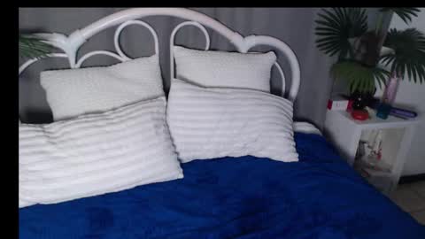 Chantelle online show from 11/06/25, 09:05