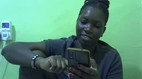 Snapshot of sweet_cherie1 chatting on 06/03/26, 03:17 sweet_cherie1 online show from 06/03/26, 03:17