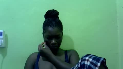 Snapshot of sweet_cherie1 chatting on 06/11/26, 02:11 sweet_cherie1 online show from 06/11/26, 02:11