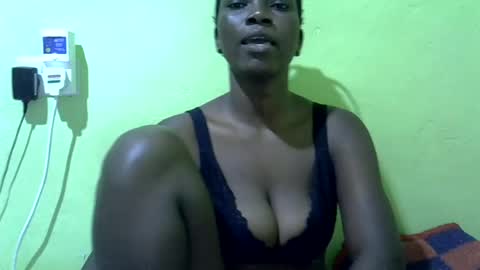 Snapshot of sweet_cherie1 chatting on 06/27/26, 07:46 sweet_cherie1 online show from 06/27/26, 07:46