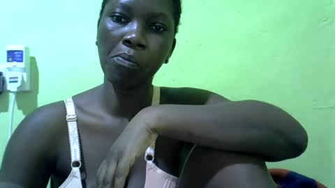Snapshot of sweet_cherie1 chatting on 06/29/26, 11:10 sweet_cherie1 online show from 06/29/26, 11:10