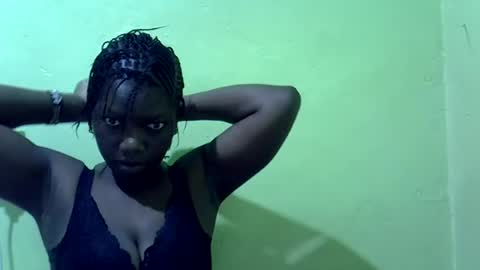 Snapshot of sweet_cherie1 chatting on 07/06/26, 03:47 sweet_cherie1 online show from 07/06/26, 03:47