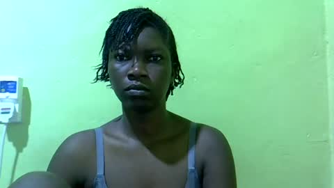 Snapshot of sweet_cherie1 chatting on 07/21/26, 04:37 sweet_cherie1 online show from 07/21/26, 04:37