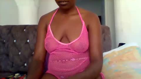 sweet_cherry007 online show from 10/16/25, 04:46