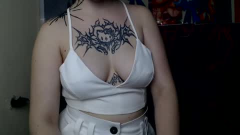 Ivy online show from 06/11/26, 12:36
