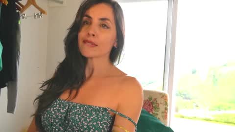 Bruna   - Live on December - My wishlist  online show from 01/02/25, 03:40