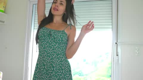 Bruna   - Live on December - My wishlist  online show from 01/30/25, 12:59