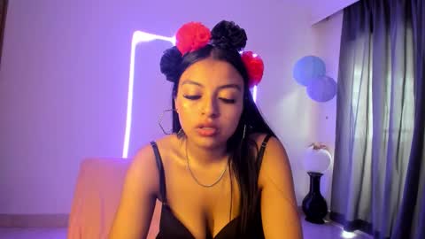 Canela online show from 12/16/25, 07:30