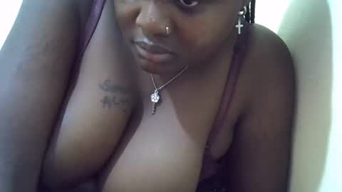 Queen cindy online show from 11/08/25, 06:02