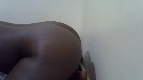 Queen cindy online show from 11/19/25, 10:54