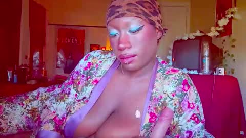 SweetDahlia online show from 10/25/25, 05:40