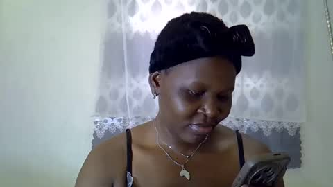 Snapshot of sweet_dori33 chatting on 04/22/26, 10:50 sweet_dori33 online show from 04/22/26, 10:50